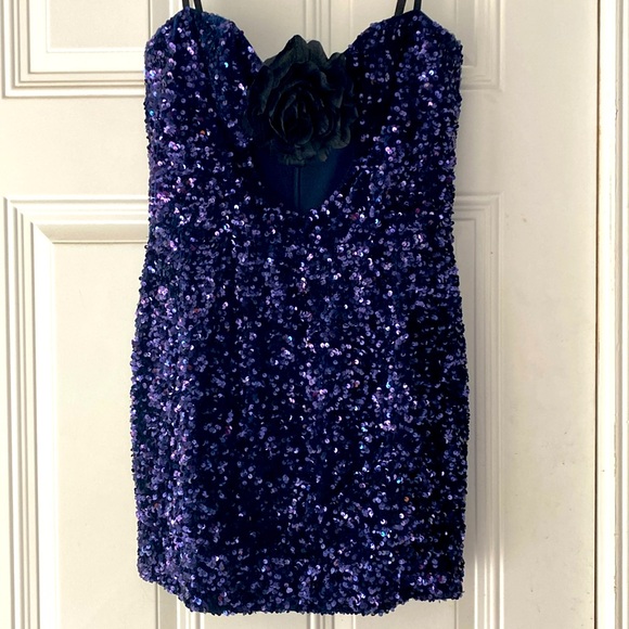Helsi Dresses & Skirts - HELSI Sol Sequin Cutout- GORGEOUS PARTY DRESS!!